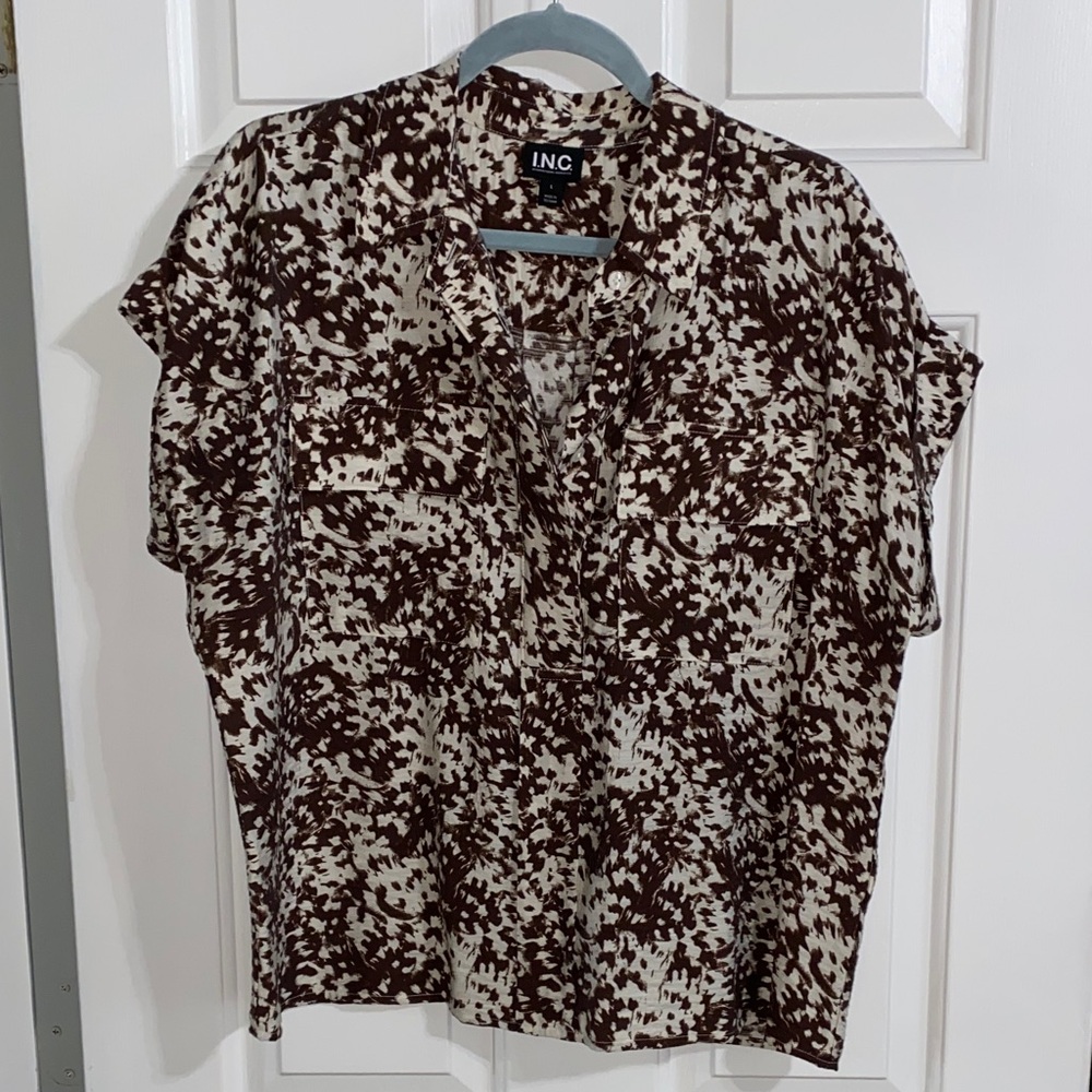 INC International Concepts Women's Abstract Brown and White Button Down Shirt
